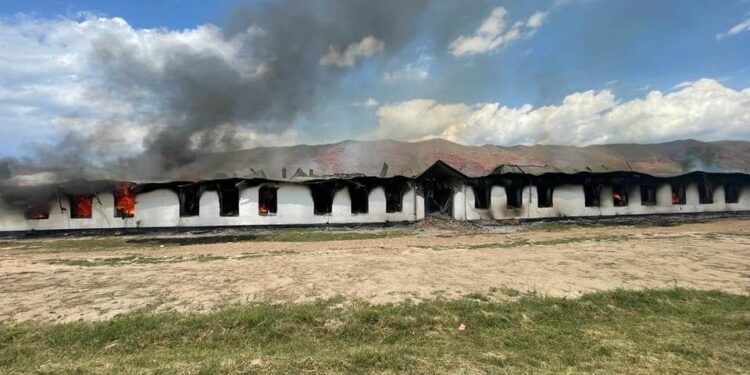 Кара-Кулжада өрттөнгөн мектеп. Депутат президентке кайрылды