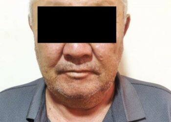 Караколдо бычакталган аялдын жансыз денеси өз үйүндө табылды