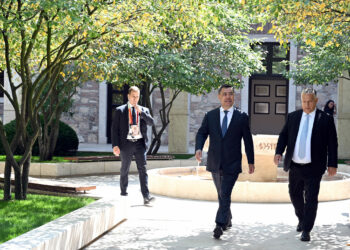 Президент Садыр Жапаровдун Венгрияга болгон иш сапары аяктады