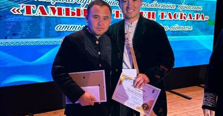 Казакстанда өткөн эл аралык айтышта Арген Биймырза уулу баш байгени багындырды