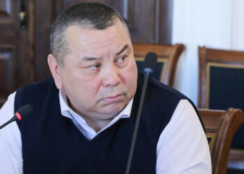 Балбак Түлөбаев Ысык-Көлдөгү 4 пансионаттын Өзбекстанга өтүшү боюнча үн катты (видео)