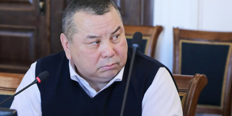 Балбак Түлөбаев Ысык-Көлдөгү 4 пансионаттын Өзбекстанга өтүшү боюнча үн катты (видео)