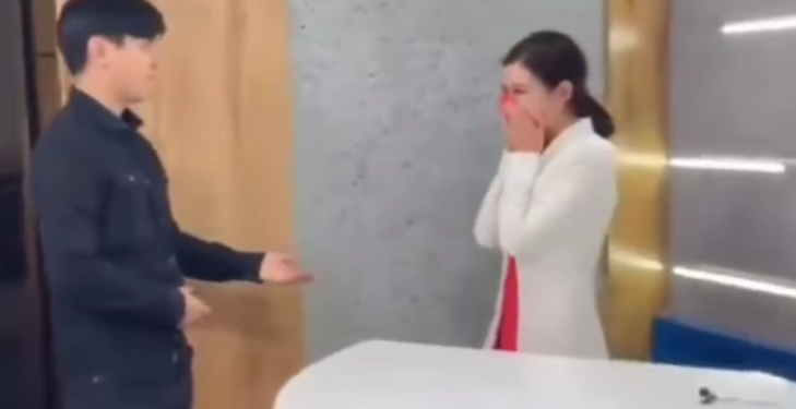 «Күзүндө той!». Журналист кыздын колун жигити өзгөчө сурады (видео)