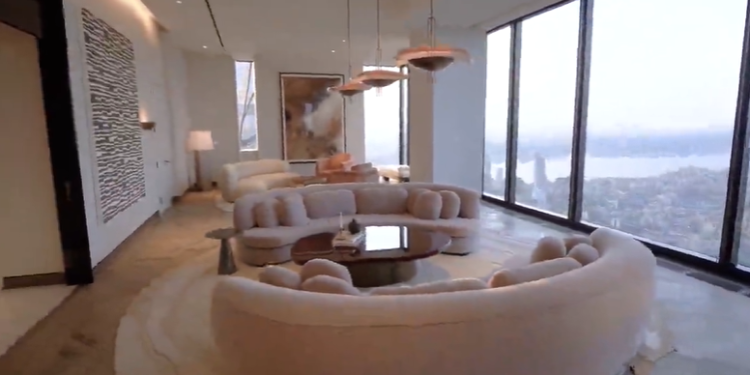 Нью-Йорктун чок ортосунда 55 миллион доллар турган батирге саякат кылабыз (видео)