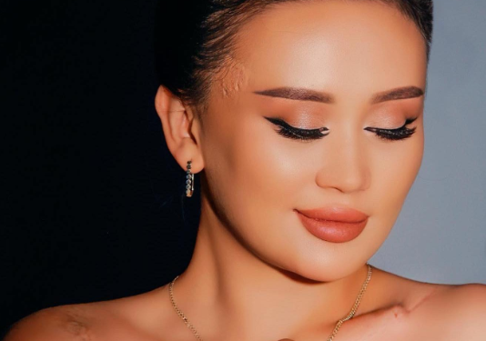 «Шүгүр деп күндө айтам». Асел Кадырбекова жол кырсыктан кийинки тактарды көрсөттү