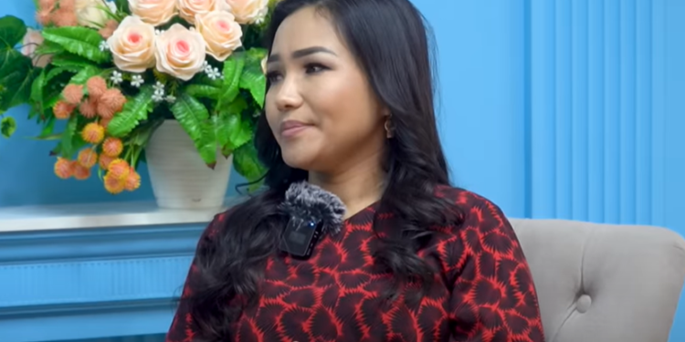 Айжамал Кабылова: «Үйдө аялдын, сыртта эркектин ишин кылып жатам»