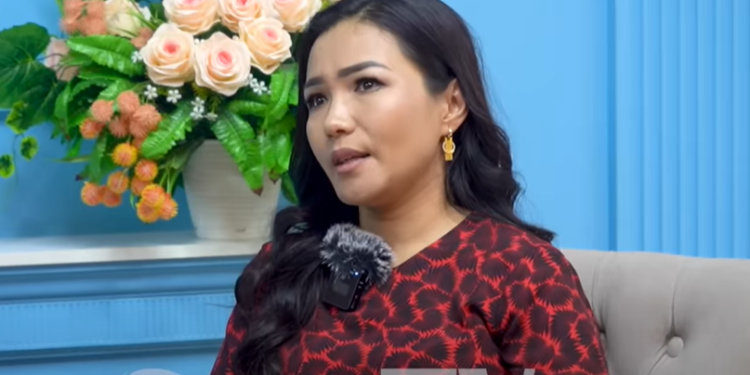 Айжамал Кабылова: «Мен ажырашканда жүз бурган курбуларым болду»