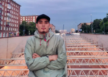 «Башы, денеси, мойнунда тактар бар экен». Ысык-Көлдө каза болгон жигиттин бир тууганы акыйкаттык издей турганын айтты