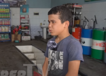 Ошто машина оңдогон балакай. «Мотордон башкасынын баарын жасайт» дейт устаты