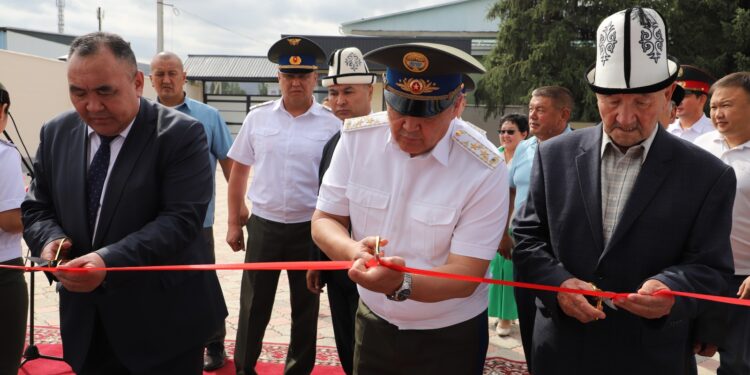 Жети-Өгүздө УКМКнын жаңы имаратынын ачылышы болду (сүрөт)