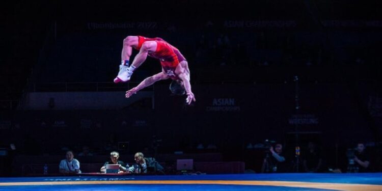 Дүйнө чемпиондугу: Жоламан Шаршенбеков жарым финалда