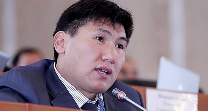 Экс-министр Кочкоров Мадумаров боюнча: «Падыша сын айткан кишиден эмес, кошоматчылардан коркушу керек»