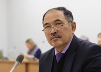 Токтобай Маанаев Улуттук госпиталдын башкы дарыгери кызматынан бошотулду