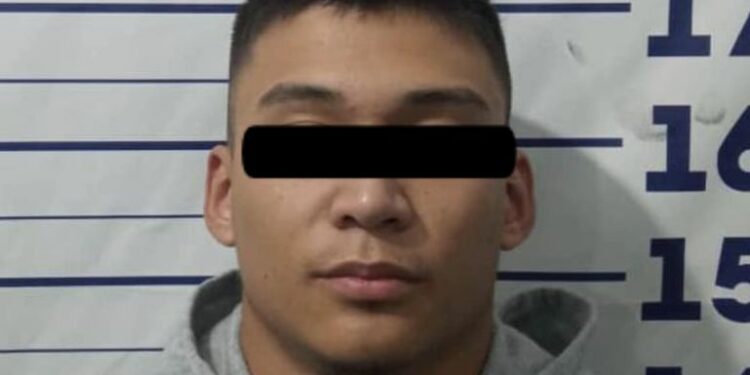 Бишкекте телефон сатып иштеген жаран дээрлик 1 миллион сомго алданып калган. Шектүү кармалды