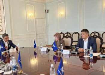 Ишкерлер үчүн камсыздандыруу төгүмдөрүн 17 пайыздан 4 пайызга чейин төмөндөтүү сунушталды