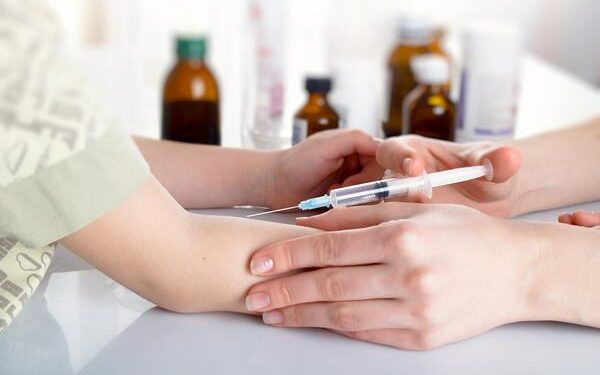 Балаңыз эмделдиби? Эмделбеген жеткинчектер бала бакча, мектептерге киргизилбейт