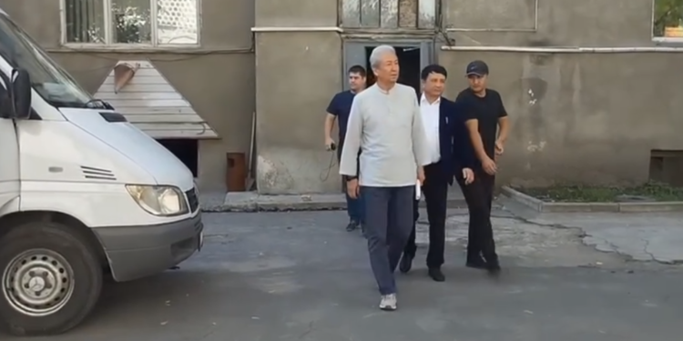 Адахан Мадумаров шаардык соттун чечими менен абакта калтырылды