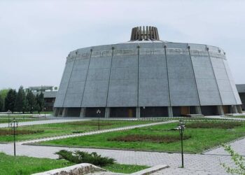 Тажикстанда Казакстан, Кыргызстан, Өзбекстан, Түркмөнстан артисттеринин коштоосунда  “Достук кечеси” өтөт