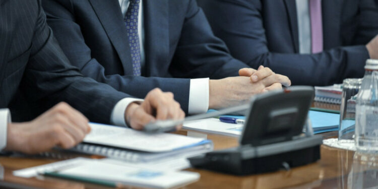 Өлкөдө бир да губернатор, мэр, аким аял жок экени маалым болду