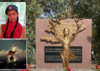 Чек арада окко учкан 13 жаштагы Мадинанын элеси эми эстеликте…