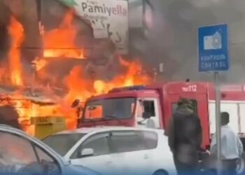 «Аламүдүн» базарына жакын жерде тез тамактануучу жай күйүп кетти