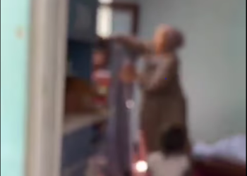 «Иним каза болгон соң, сага орун жок». Ноокендеги туугандардын ызы-чуусу боюнча милиция маалымат берди