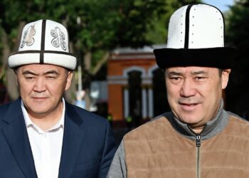 Садыр Жапаров, Камчыбек Ташиев унаа менен Жалал-Абаддын жолдорун текшерди