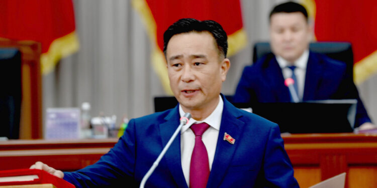 Кыз уурдаса, 7 жыл, мал уурдаса 8 жыл. Депутат Абдалиев «ала качуу салт» дейт