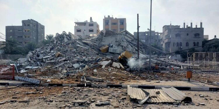 3 Кыргыз жараны Израилден чыгарып кетүүнү суранып ТИМге кайрылды