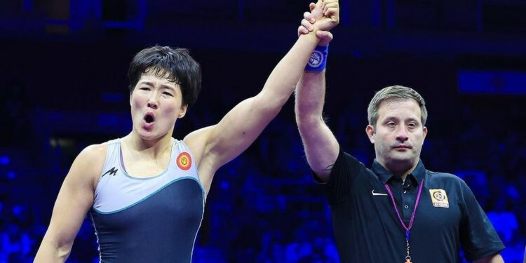 Азия оюндары: Айпери Медет кызы менен Нурзат Нуртаева финалга чыкты