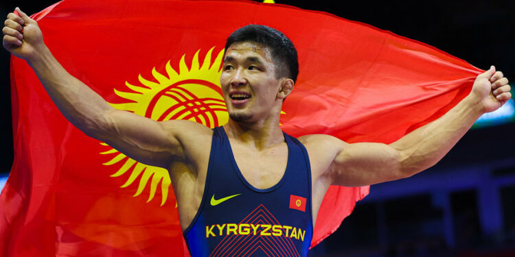 Азамат! Жоламан Шаршенбеков Азия оюндарында алтын жеңди