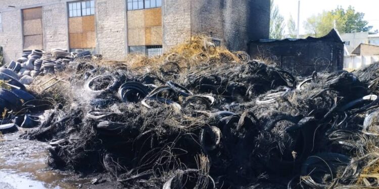 Бишкекте кечээ кампадан чыккан өрт бүгүн толук өчүрүлдү