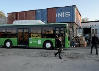 «Дордойго» автобустар каттай баштайбы? Базардын аймагында талдоо жүргүзүлдү