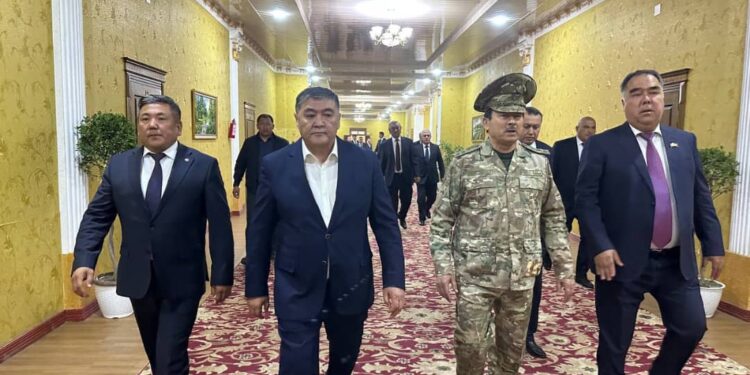 УКМКнын төрагасы Камчыбек Ташиев Тажикстандын Бустон шаарына барды