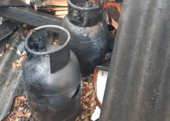 «Дордой» базарындагы май токоч сатуучу күркөдөн өрт чыкты