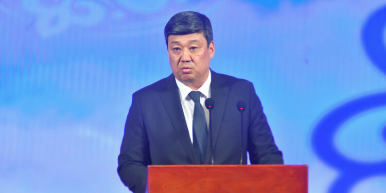 Бакыт Төрөбаев: «Кыргызстан 2006-жылдан бери “кара тизмеден” чыга албай келген. Эми жол ачылууда»