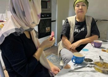 Кулак-мурду кескиленген келин ооруканадан үйгө чыкты