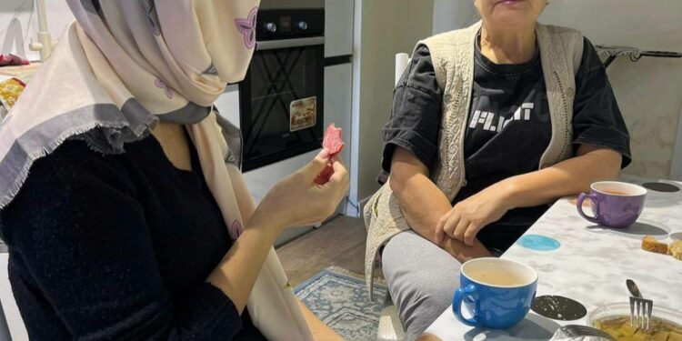 Кулак-мурду кескиленген келин ооруканадан үйгө чыкты