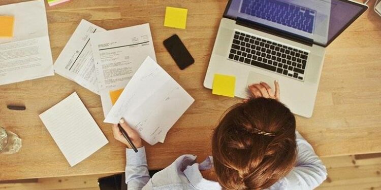 12-13-октябрь күндөрү Бишкектеги мектептер онлайн окууга өтөт, бала бакчалар иштебейт