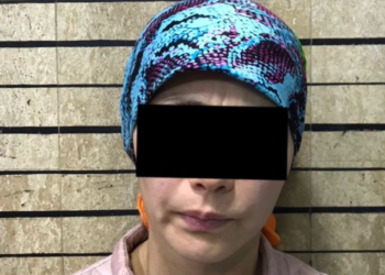 Бишкекте авиакассанын кызматкери алдамчылыкка шектелип кармалды