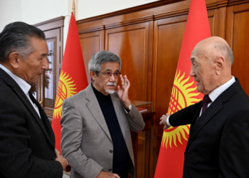 Желекке өзгөртүү киргизүү боюнча символдун авторлору эмне дешти?