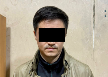 Бишкекте министрликтердин биринин кызматкери баңгизат менен кармалды