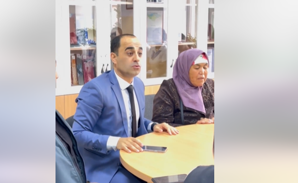 «10 сөз эле билчүмүн». «Тазалыктын» жетекчиси кыргыз тилин бат үйрөнүү жолун бөлүштү