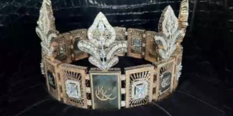 Камчы Көлбаевдики делген таажынын видеосун УКМК таратты