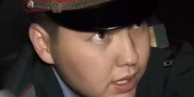 ИИМ укук коргоо органдарынын формасын мыйзамсыз кийгендер жазаланарын айтты