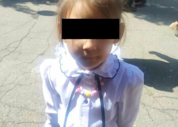 Бишкекте мектептен чыккан бойдон дайынсыз болуп жаткан кыз табылды