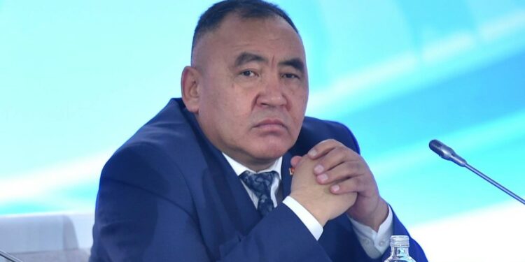 Илияз Иманбетов президенттин Ысык-Көл облусундагы өкүлү кызматынан бошотулду