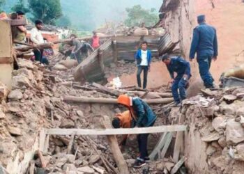 Непалда жер титирөөдөн каза болгондордун саны 157ге жетти