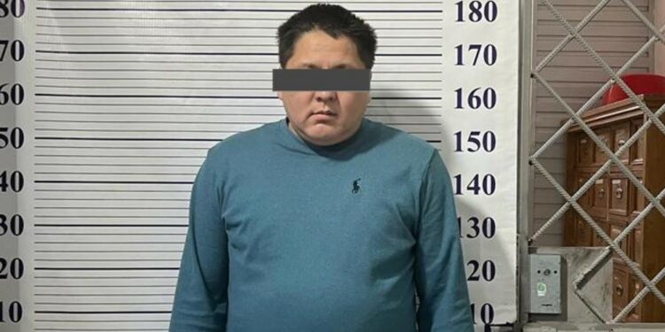 Бийликти күч менен басып алууга чакырган Кыргыз жараны Москвада кармалды