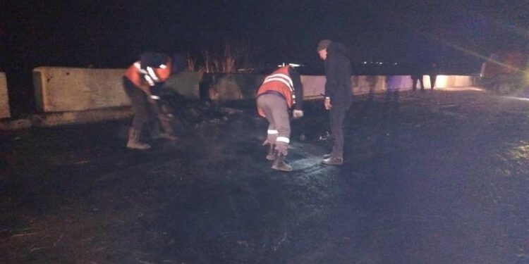 Фейерверк менен кошо өрттөнгөн унаа. Көк-Мойнок — Кубакы жолу унаа үчүн ачык